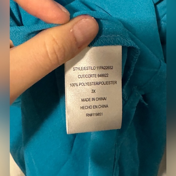 Free 2 luv 3X blouse - Picture 4 of 5